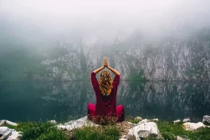 Meditate con kratom
